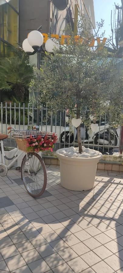 Hotel Half Moon Airport Restaurant Ρίμινι Εξωτερικό φωτογραφία